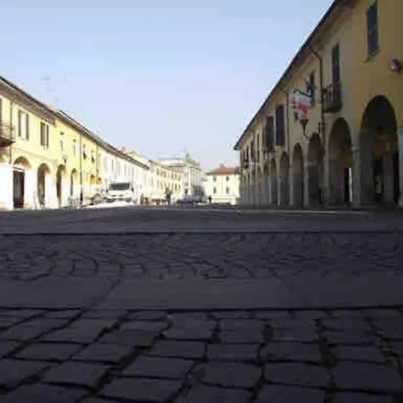 I Portici Nel Centro Storico Διαμέρισμα Melzo